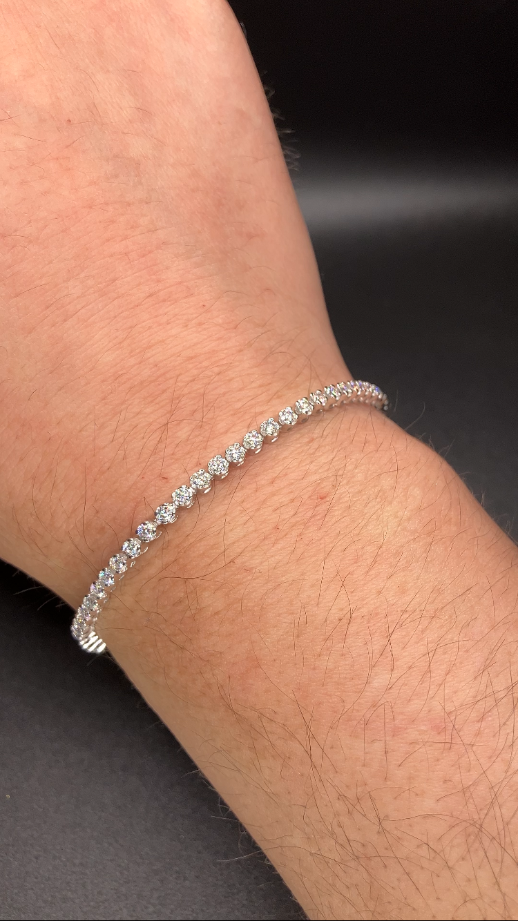 .925 Sterling Silver Rhodium Plated Round Moissanite 2.25mm Tennis Bracelet