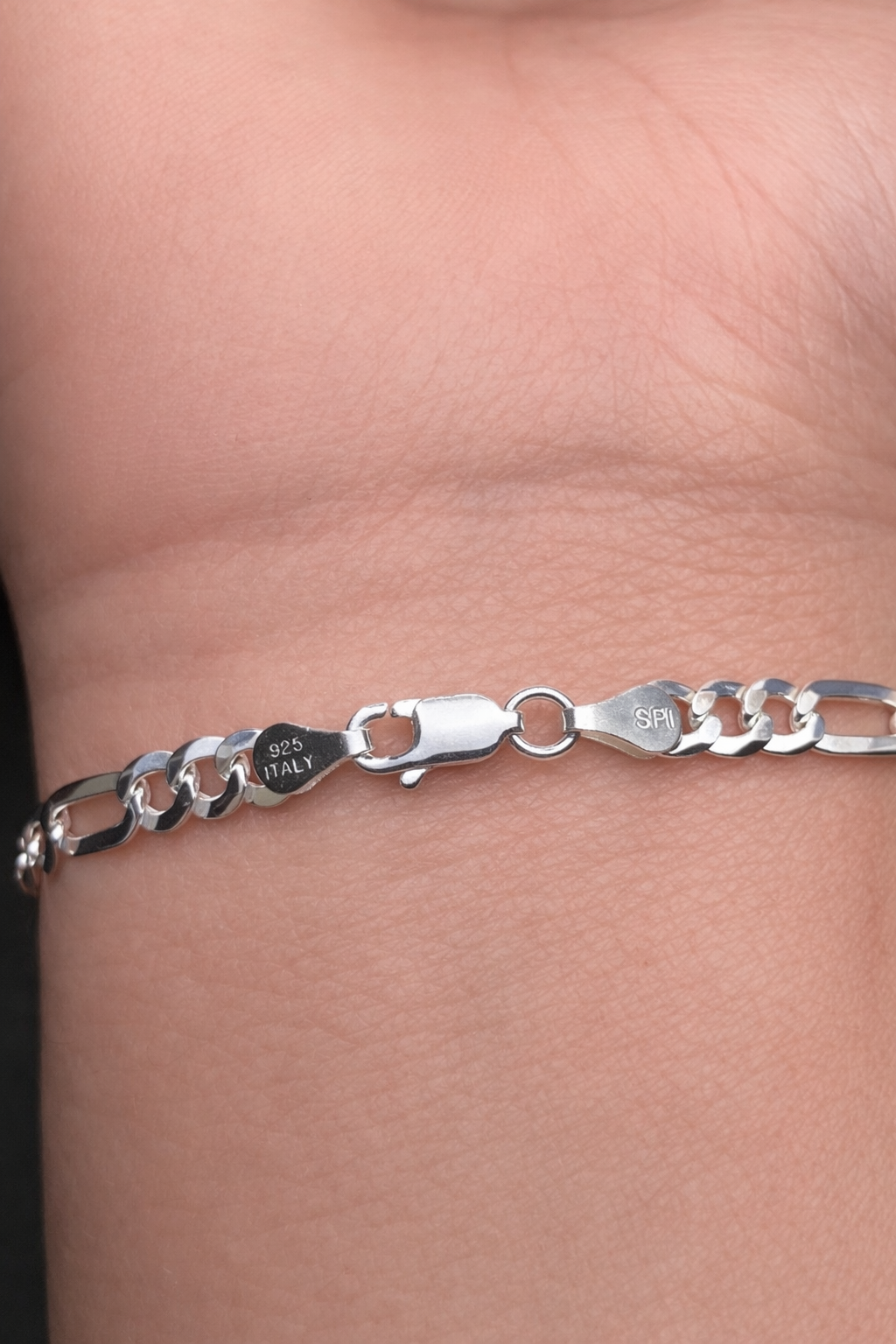 .925 Sterling Silver High Polished Diamond Cut Figaro 120 Bracelet 4.9MM