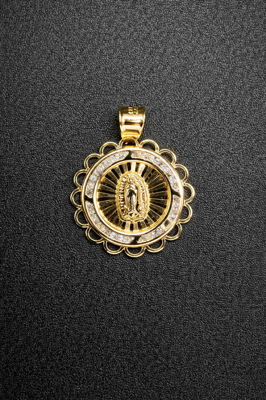 14 Karat Yellow Gold Filigri Diamond Cut 21 Stone CZ Guadalupe Pendant