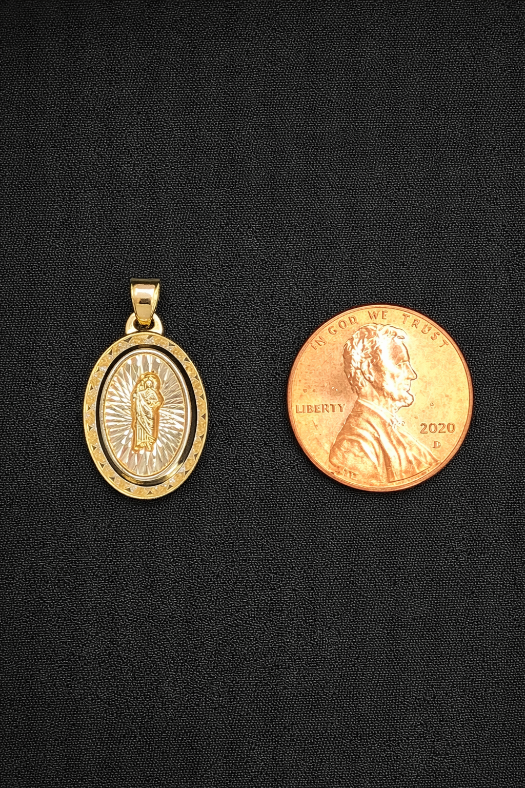 14 Karat Gold 3 Tone Diamond Cut CZ 21 Stone St. Jude Medallion Pendant