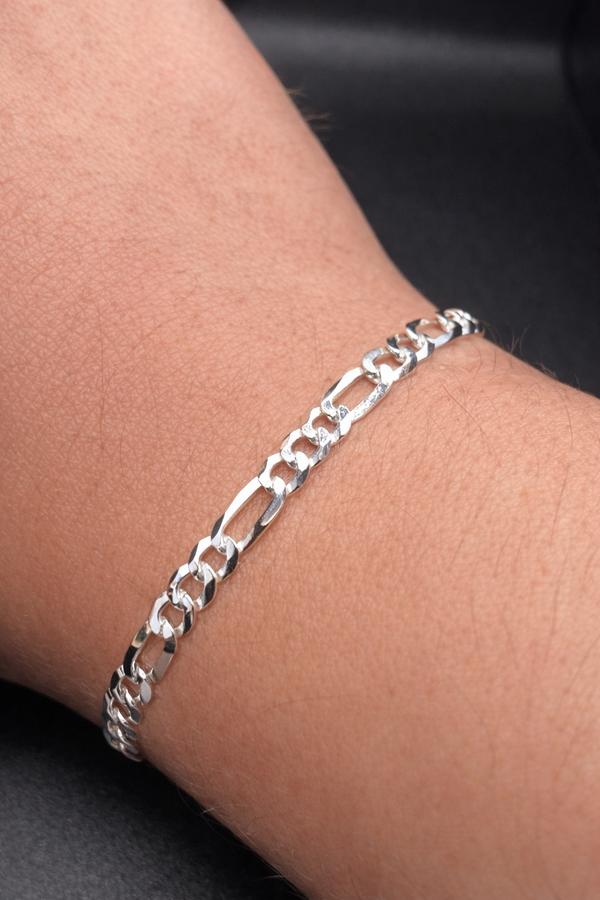 .925 Sterling Silver High Polished Diamond Cut Figaro 120 Bracelet 4.9MM
