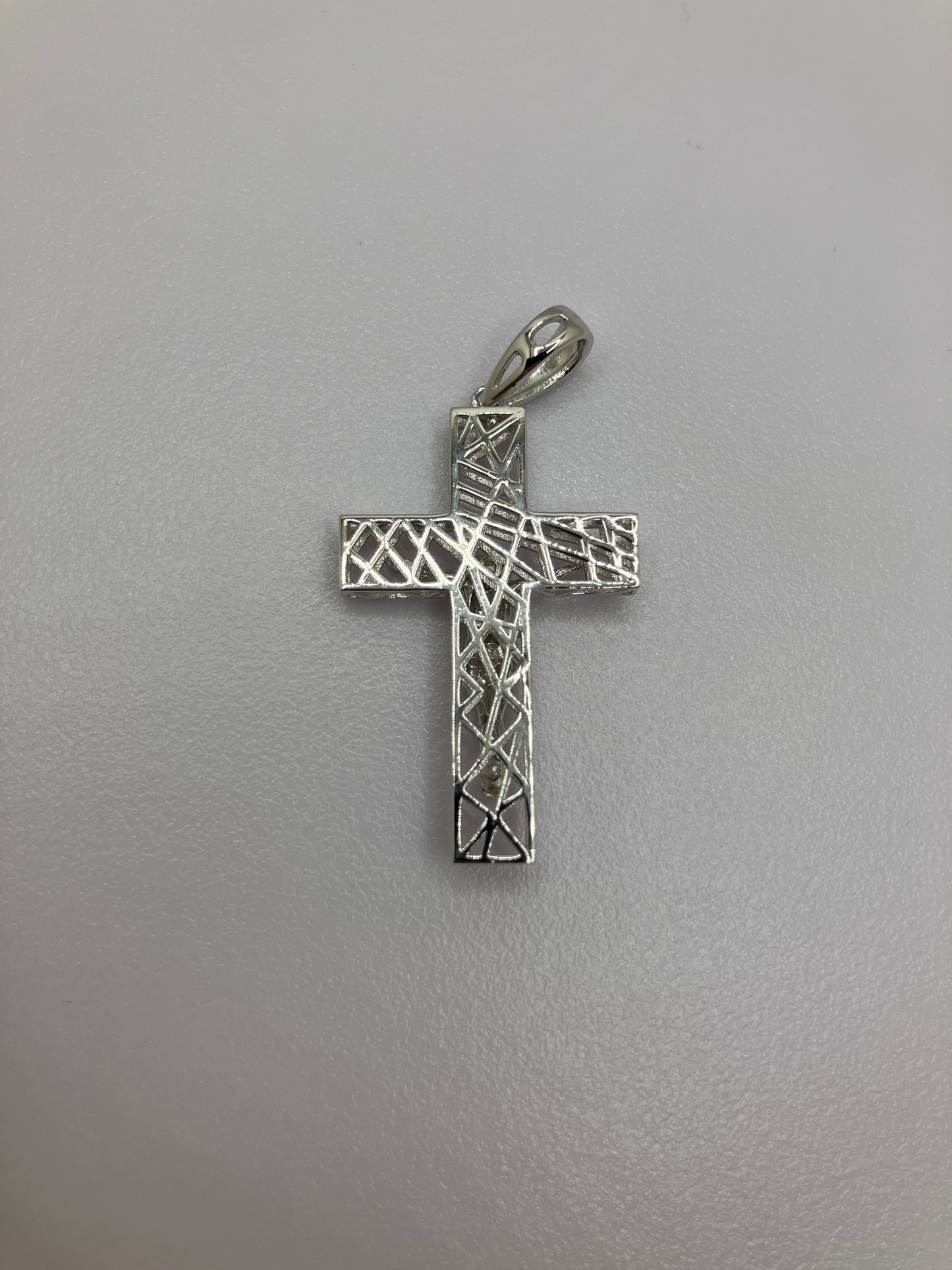 .925 Sterling Silver Crucifix Cross Hollow Pattern Design