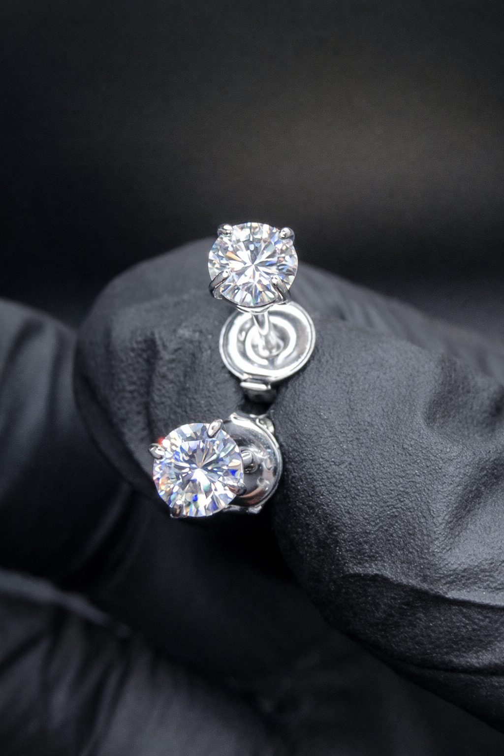 .925 Sterling Silver Moissanite Round Stone Stud 5mm Earrings 0.5ct D Grade