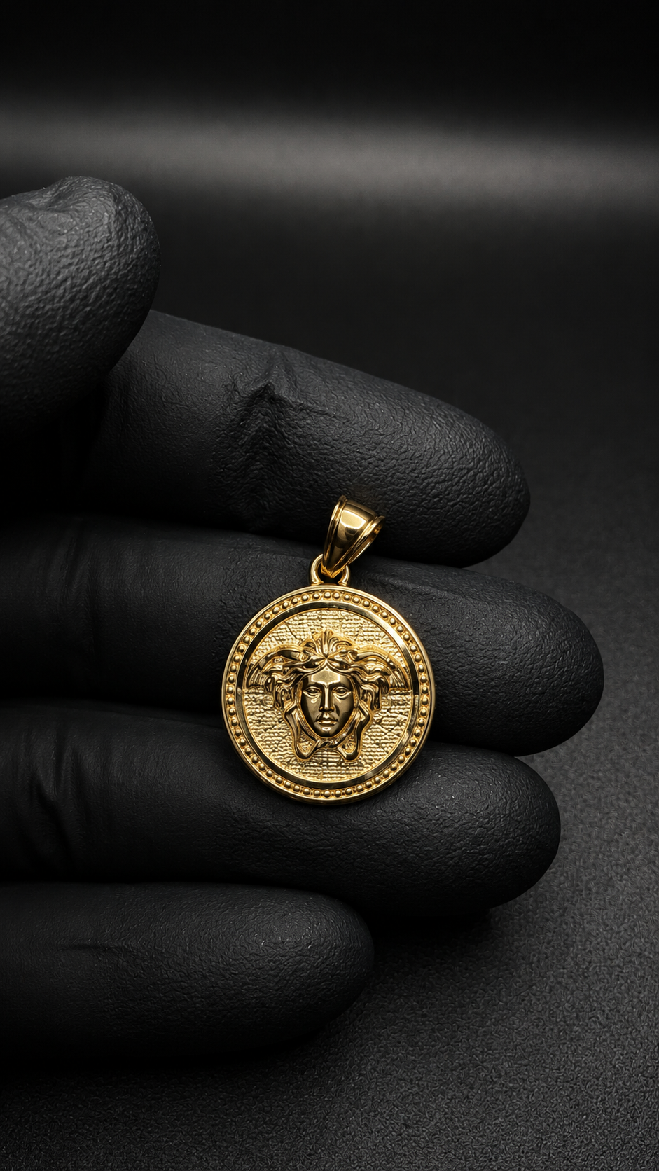 10K Yellow Gold Medusa Pendant